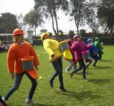 Dependiendo de la edad, existe un juego diseñado para explotar sus inquietudes y necesidades. Image Result For Juegos Para Fiestas De Adultos Con Globos Juegos Para Ninos Al Aire Libre Juegos Para Fiestas De Adultos Juegos De Kermes