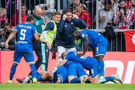 Alemania Bayern Munich Perdio Con Hoffenheim Y Ahora Hay Cinco Punteros Tyc Sports Munich Alemania Bayern Munich