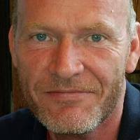 Läs Robert Hellström