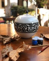 Vazo Panosundaki Pin