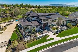 Get directions, reviews and information for mcewan custom homes in alpine, ut. Giant Windows For That Giant View Mcewan Custom Homes Facebook