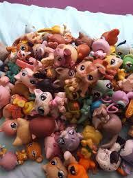 Huge Littlest Pet Shop Lot With Over 100 Lps Lps Littlest Pet Shop Lps Toys Lps Crafts