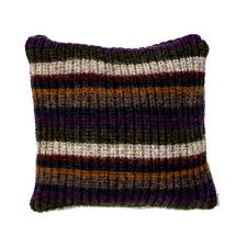 Ugg oversized cable knit plush pillow 20 x 20 oatmeal beige wool down feather. Pillows More Love Woolies