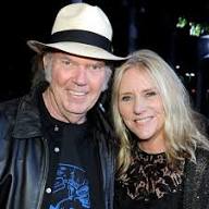 Neil Young and Wife Pegi Divorcing After 36 Years of Marriage