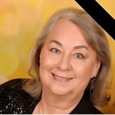 Any good dermaplaning spa/services in town?🤗