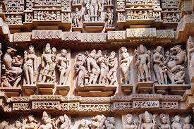 カジュラホ、インドの有名なエロ寺で古代の浅救済。ユネスコ世界遺産 の写真素材・画像素材. Image 89403120.
