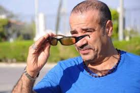 أسوء خبر ممكن أكتبه هو وفاة الملحن محمد سعد اليوم. ÙÙ†Ø§Ù†Ø© Ø´Ù‡ÙŠØ±Ø© ØªÙƒØ´Ù Ø³Ø±Ø§ Ø®Ø·ÙŠØ±Ø§ Ø¹Ù† Ù…Ø­Ù…Ø¯ Ø³Ø¹Ø¯ Ù†ØµØ¨ Ø¹Ù„ÙŠ ÙˆØ¶Ø±Ø¨Ù†ÙŠ Ø­ØªÙ‰ ÙÙ‚Ø¯Øª Ø§Ù„ÙˆØ¹ÙŠ
