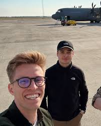 Hosting a real program has long been a dream of mine🤩 And now it has  happened!🤯 (though it's just one episode) The program is called  'Nazibasen' (the Nazi base) and can now