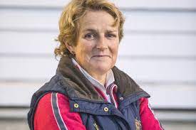 Eva maria gretzer, born november 11, 1958, in rebro, is a swedish jump rider. Maria Gretzer Slutar Som Landslagstranare Ridsport