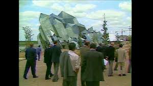 Les personnes qui possèdent des invitations, des billets gratuits ou des billets à date. Inauguration Du Futuroscope Par Jacques Chirac Gouvernement Fr