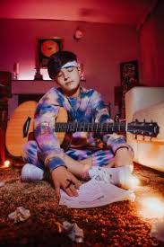 His birthday, what he did before fame, his family life, fun trivia facts, popularity rankings family life. Juanse Laverde 2020 Edad