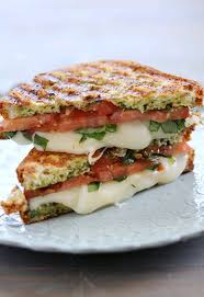 Caprese Panini Mozzarella Tomatoes And Basil Rezepte Essensrezepte Essen Rezepte