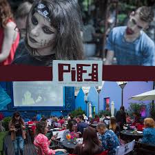 A fost inaugurat în octombrie 2013. Cinema PloieÈ™ti Filme Apartamente Noi De Vanzare Alba Iulia