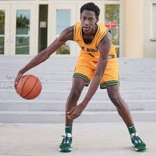 It definitely woke up the gym that night. Jalen Smith Jalenjuice4 Twitter