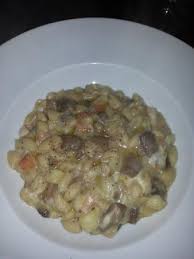 Pasta mista con patate e provola. Pasta Con Scamorza Affumicata Funghi E Patate Bild Von Nangalarruni Sizilien Tripadvisor