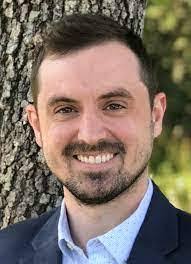 Earl Edelen's Instagram, Twitter & Facebook