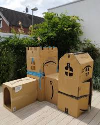 Diy Ideen Mit Kindern Ritterburg Aus Pappe Und Kartons Karton Basteln Ritterburg Karton Kinder