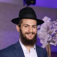 700+ "Yitzy" profiles