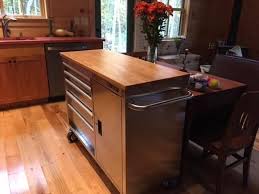 It S Great To Be Able To Roll The Mobile Workbench Workbench Kitchen