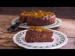Nigella Lawson S Date And Marmalade Christmas Cake Christmas Cake Recipes Fruit Cake Recipe Christmas Nigella Lawson Recipes Christmas