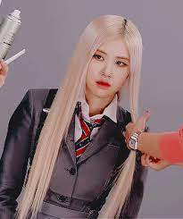 On one episode they had juncurryahn visit as a special guest and he talked about how he hosted an event at kcon. 110 Blackpink Rose Gif Ideas In 2021 Blackpink Rose Blackpink Rose