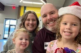 Hillary Henley's Instagram, Twitter & Facebook