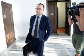 Rzecznik praw obywatelskich rzecznik praw obywatelskich jest samodzielnym organem konstytucyjnym strukturalnie i funkcjonalnie oddzielonym od organów administracyjnych i od sądownictwa. Zuzanna Rudzinska Bluszcz Jedyna Kandydatka Na Stanowisko Rzecznika Praw Obywatelskich Kto Zastapi Adama Bodnara Tvn24