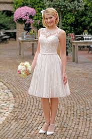 Hochzeitskleid vorne kurz,elegante hochwertige brautkleid günstig,hochzeitskleider,hochzeit brautmode günstig ab 56,99 € ,tausende design und fertigung. Kurze Brautkleider Erlaubt Ist Was Der Braut Gefallt