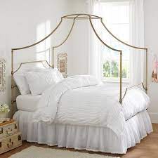 This casual boho canopy combines laidback style with a snowy color palette to transform your room into a special retreat. Pin On Margaret Guest Bed Bath