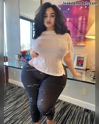 Goddess07  Lindaa23  https:  llindaa23 Photo Nude Leaks OnlyFans 18 -  Modèles Leakées