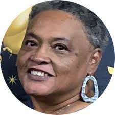 Darlene Percle's Instagram, Twitter & Facebook