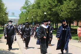 College of Staten Island graduates 2,733 students ...