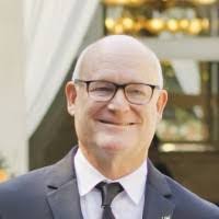 Dennis Pak's Instagram, Twitter & Facebook