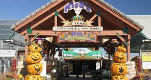 Nick S Garden Center Goes All Out For Halloween Garden Center Halloween Garden