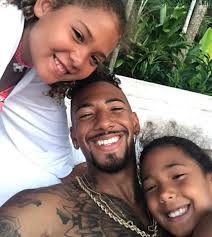 Jerome boateng ist stolzer zwillingspapa. Soley Boateng Tumblr Posts Tumbral Com