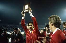 Si gioca mercoledì sera a a belfast la sfida tra il chelsea, vincitore della champions league, e il villarreal. Supercoppa Uefa 1984 Wikipedia