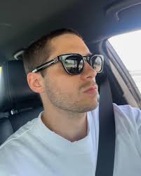 Joe stock (@joesp2120) • Threads, Say more