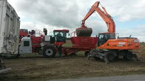 images?q=tbn:ANd9GcQ_i_qA66JElFei9WjdGsb