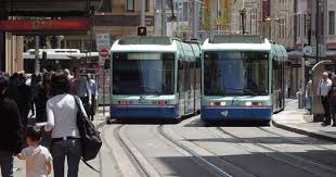 Sydney Light Rail Lrv 2104 And Lrv 2103 Meet At The Hay Street Tram Stop Light Rail Light Rail Vehicle Sydney City