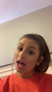 whoever’s my 10k like gets a kiss🥰🥰