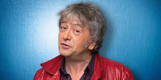 Entre les deux, des facéties, deux ou trois râleries, des bouffonneries, des confidences et quelques vérités à rétablir. Au Coeur De L Histoire Les Canulars Du 1er Avril