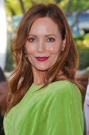 8 chubby sista takes bbc in both holes 12:43. 61 Hot Photos Of Leslie Mann Showing Her Sexy Hourglass Nude