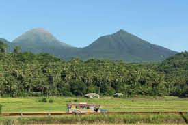 This is where the lava, ash and rock erupt one kind of eruption creates a crater without a volcanic cinder cone at all: Advisory Issued As Mount Bulusan Volcano Spews Steam And Ash Philippines Lifestyle News