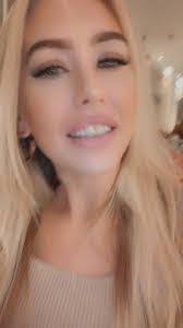 Jodie Stover's Instagram, Twitter & Facebook