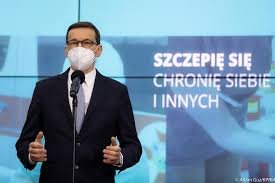 Podczas konferencji prasowej premier mówił, że coraz więcej osób przyjmuje drugą dawkę szczepień, a łączna liczba szczepień to ponad 23 miliony, z czego „14 milionów osób zaszczepionych albo jedną. Konferencja Premiera 12 05 2021 O Ktorej Informacja O Obostrzeniach Mateusz Morawiecki Oglosi Znoszenie Obostrzen I Plan Na Czerwiec Eska Pl