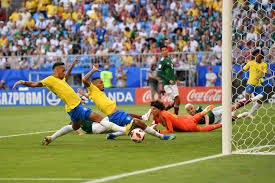 70,760 likes · 411 talking about this · 249 were here. Fotos Brasil 2 X 0 Mexico As Imagens Do Jogo Que Levou A Selecao As Quartas Da Copa Do Mundo El Pais