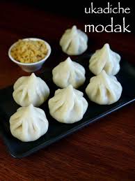 Modak Recipe Easy Ukadiche Modak Recipe Modak Banane Ki Vidhi Recipe Modak Recipe Indian Dessert Recipes Sweets Recipes Easy