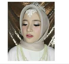 Seperti yang anda tahu, pembelian tudung bawal bukan hanya sekadar melihat pada harganya atau kualiti sahaja, anda juga perlu memakai tudung yang dipilih dengan selesa. Kenali 25 Jenis Bahan Untuk Kerudung Hijab Ini Agar Tidak Salah Beli Updated Bukareview