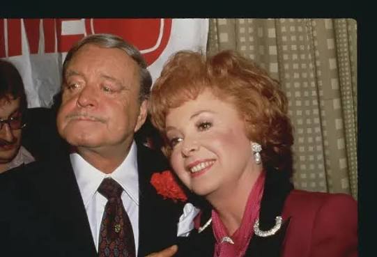 🎬💔 For millions of viewers, Audrey Meadows and Jackie Gleason looked like television's perfect married couple. But decades after The Honeymooners made TV history, Audrey finally revealed a very different reality—one she kept hidden until she was 73 years old.