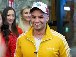 He is best known for his r&b songs and ballads. Dsds Pietro Lombardi Heisser Anwarter Auf Einen Jury Platz Trend Magazin Dsds Pietro Lombardi Dsds Jury